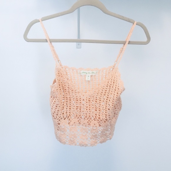 SOLD Melon Crochet Top XS - Picture 4 of 4